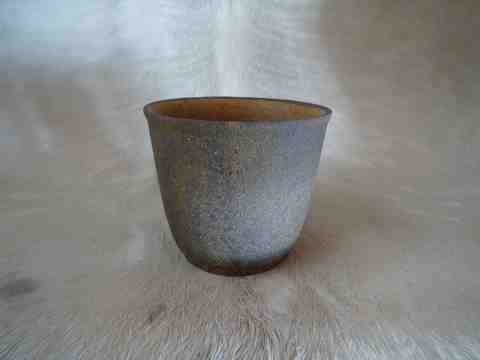 寄居化粧土カップ