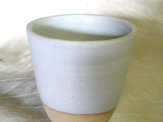 隠居窯の白釉
