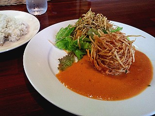 展示（うさぎのキッチン 桜亭／杉田商店）