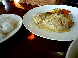 展示（うさぎのキッチン 桜亭／杉田商店）